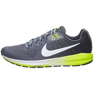 Nike Men’s Zoom Structure 21 running shoe